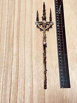 モーグウィンの聖槍 エルデンリング ミニ武器 キーホルダー アクセサリ Amazon.co.jp: モーグウィンの聖槍 エルデンリング ミニ武器